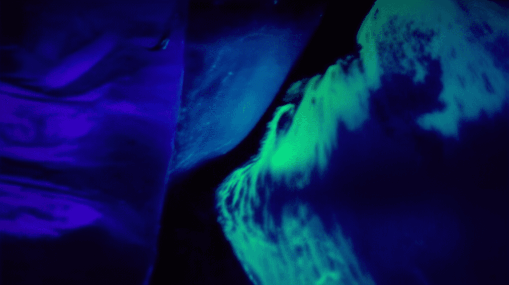 PHI Jingle — Bisik Malam 1