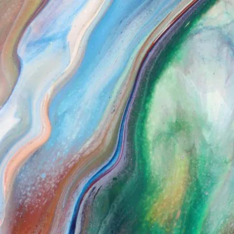 La mulți ani, Dorin — Lumina În Casă 2