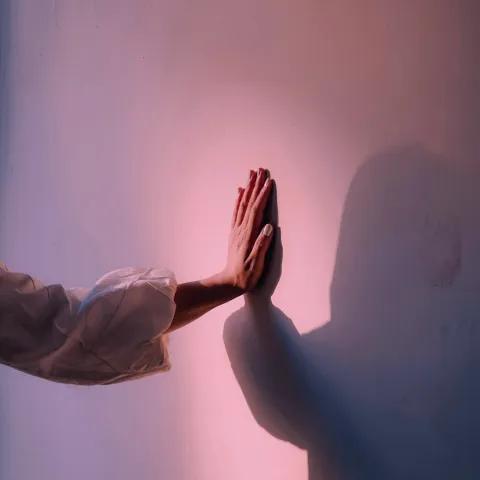 L'Écho des Rêves Brisés 1