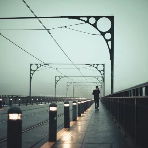 Midnight Shadows — Trap in the Dark 1