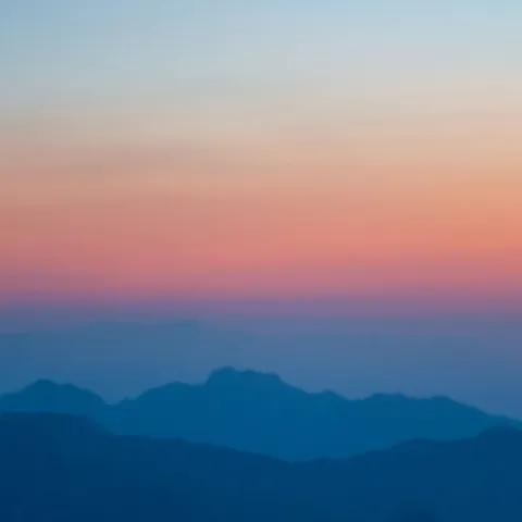 Gira Conmigo Hasta el Amanecer 1