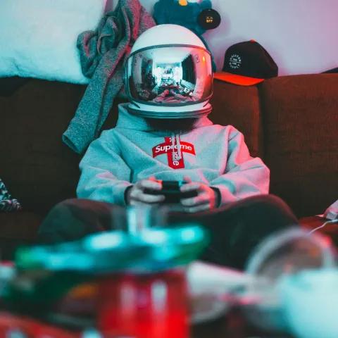 Under the Same Sky — Aslınur Fighting 2